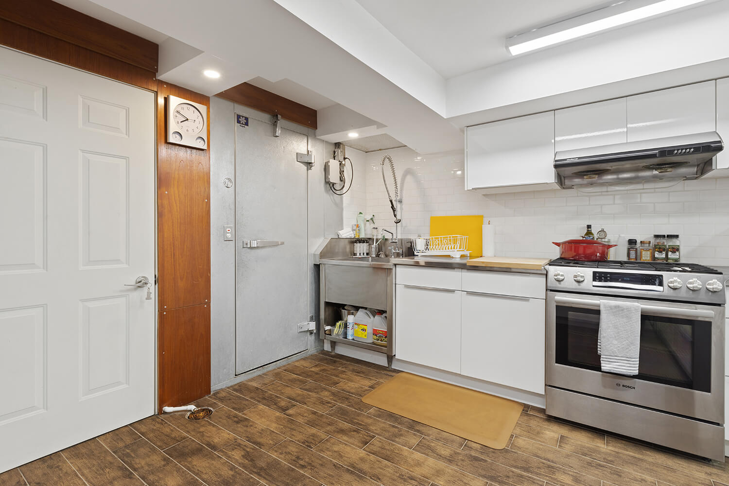 When you're selling your house you need a good buyer